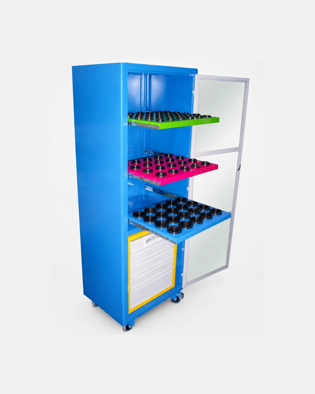 Armário para ferramentas porta cone - 5 gavetas - 3 bandejas móveis c/ 20 cones ISO 40 cada — Bezafer